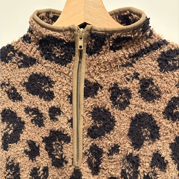 SKIMS Cozy Knit Quarter Zip - Picture 4 of 6